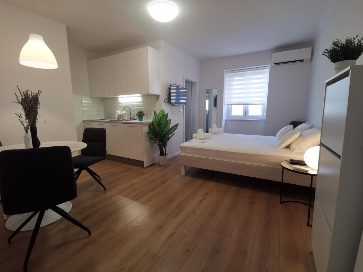 Marina Rijeka Center Apartments מראה חיצוני תמונה