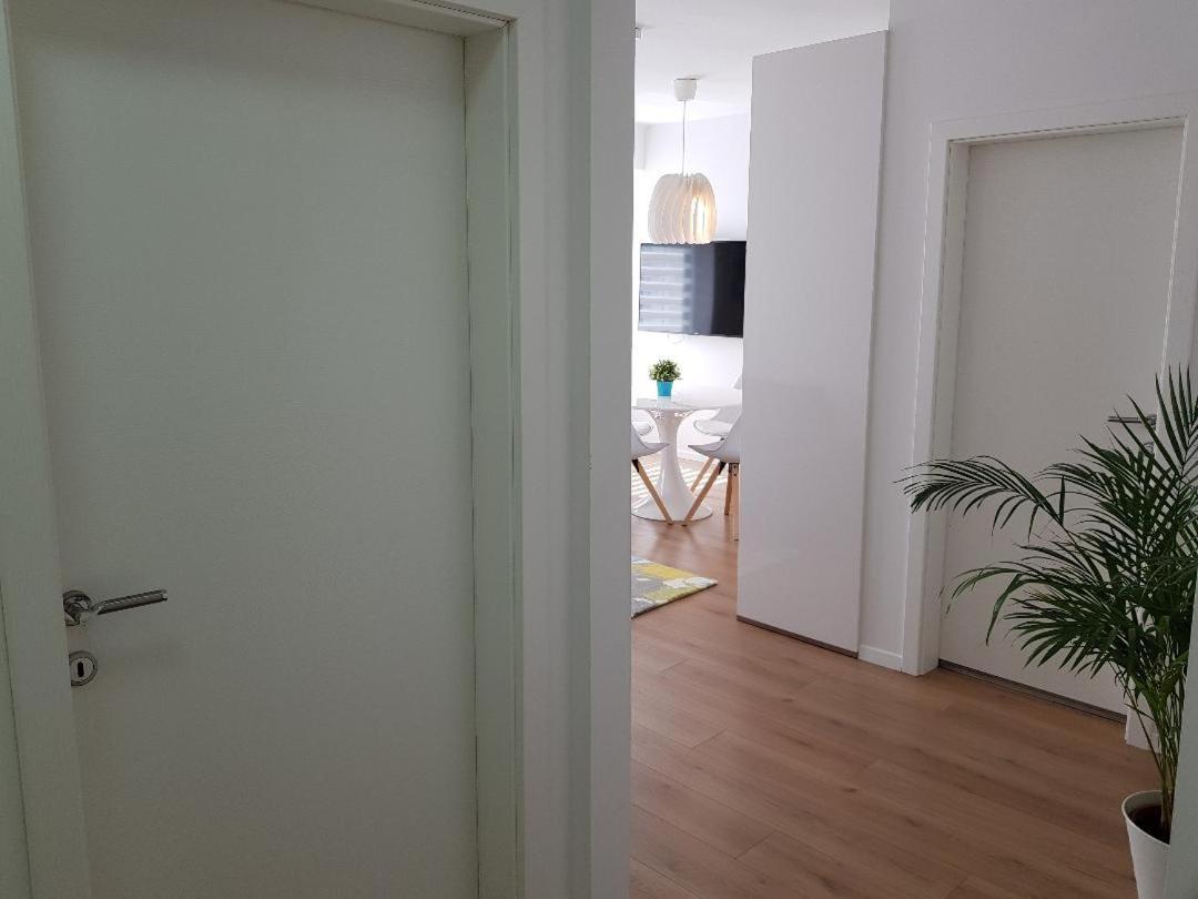 Marina Rijeka Center Apartments מראה חיצוני תמונה
